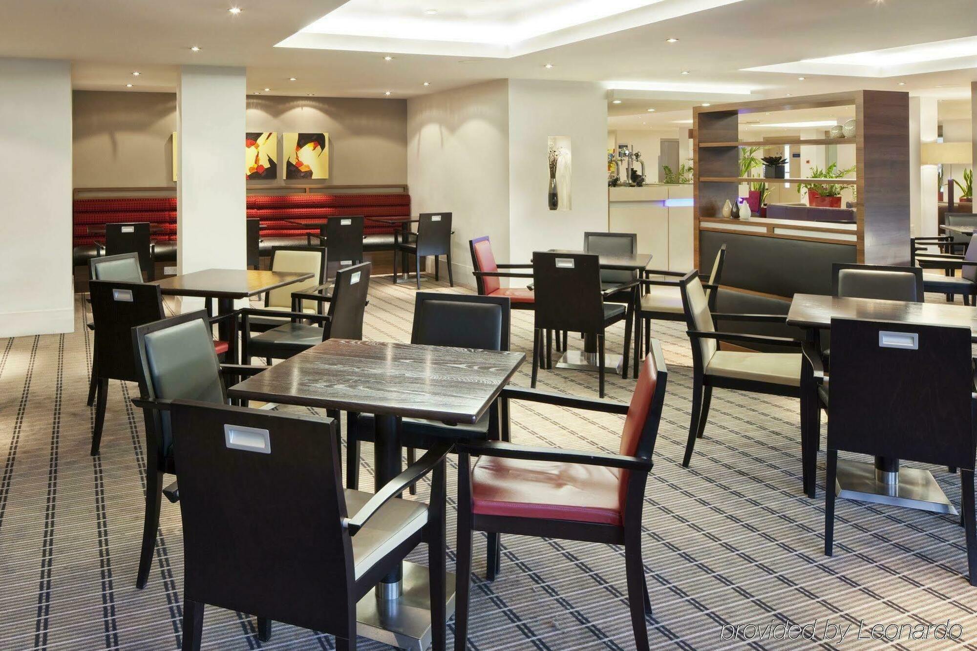 Holiday Inn Express Northampton - South By Ihg Dış mekan fotoğraf